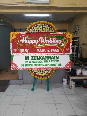 Papan Bunga di Panjeng Jenangan