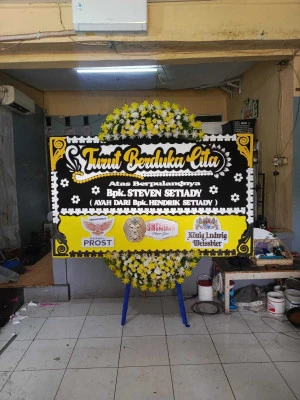 Papan Bunga di Panjeng Jenangan
